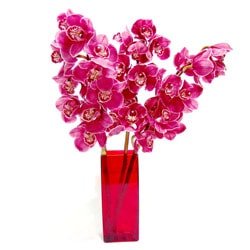 Ankara Ayaş çiçekçi dükanı en çok satılan ürünümüz cam içerisinde 3 dal kesme orkide çiçeği