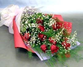 12 adet gülden yatay buket Ankara Ostim çiçek gönder en çok satılan ürünümüz
