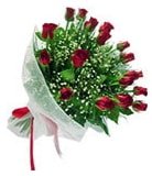 Sincan çiçekçileri firmamızdan 11 adet şahane gül buketi Ankara internetten çiçek satışı